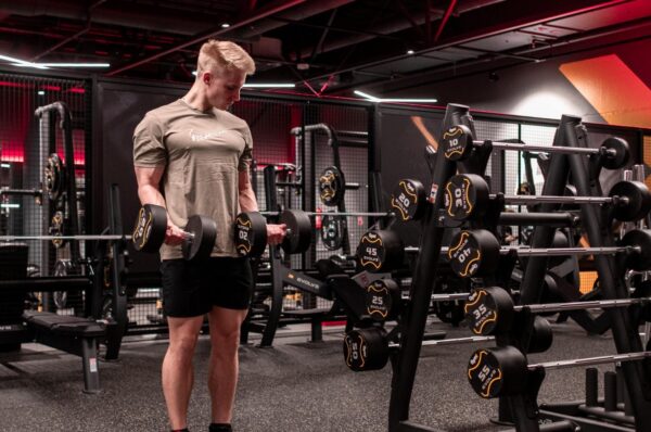 RP Fitness grupitreening jõusaalis